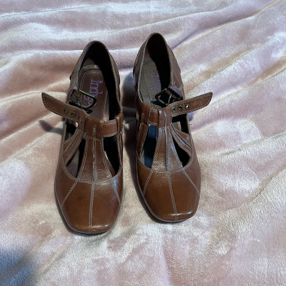 Brown leather heels